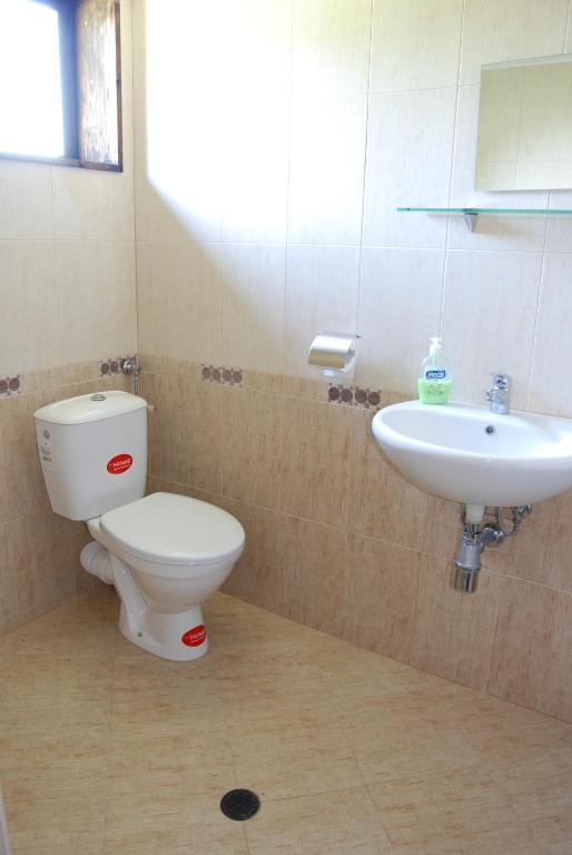 Къща Балканец Balkanets (Lovech) Bilik gambar